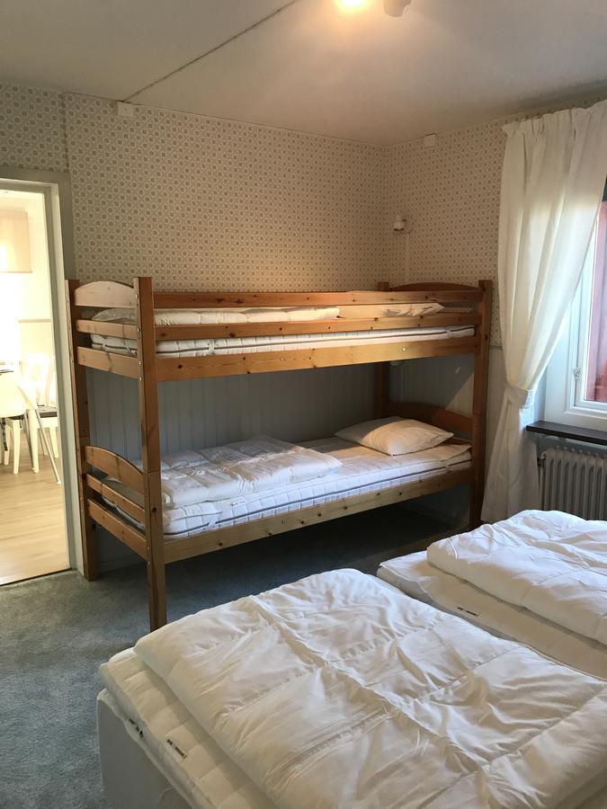 Helsingegarden Hostel Jarvso Exterior photo
